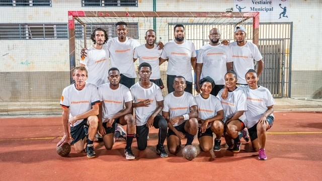 Équipe PARKING soutenue par GAP SECURITY · tournoi de handball du Ramadan à Sada (Mayotte)