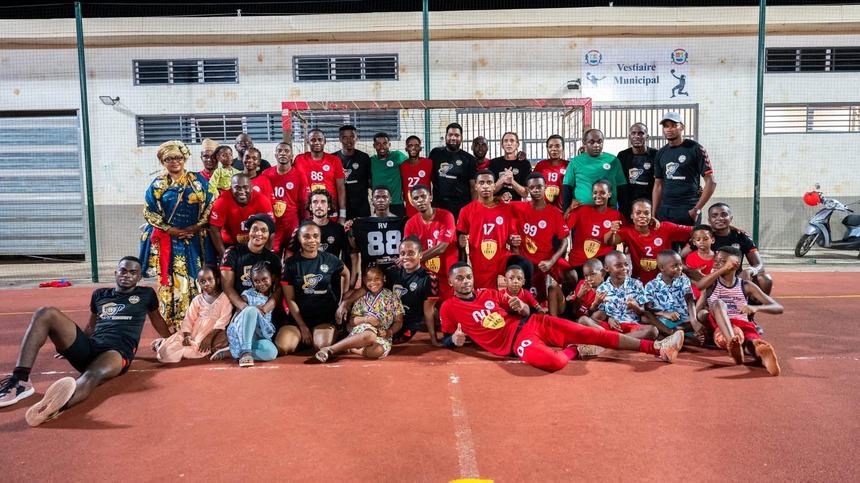 Équipe PARKING soutenue par GAP SECURITY · tournoi de handball du Ramadan à Sada (Mayotte)